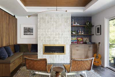  Mid-Century Modern Living Room. Dogwood Midcentury by Sierra Holland LLC.