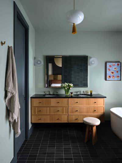 Modern Contemporary Family Home Bathroom. House 004 by Melanie Raines.