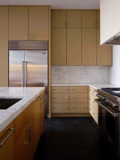  Contemporary Modern Family Home Kitchen. House 005 by Melanie Raines.