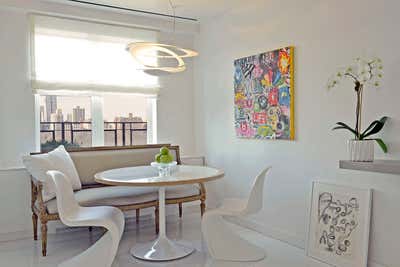  Apartment Dining Room. Gallery-Inspired Contemporary in Candela Building on the Park by Vicente Wolf Associates, Inc..