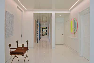  Contemporary Entry and Hall. Gallery-Inspired Contemporary in Candela Building on the Park by Vicente Wolf Associates, Inc..