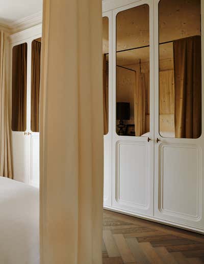  Apartment Bedroom. Notting Hill Duplex by Katie Harbison Design.
