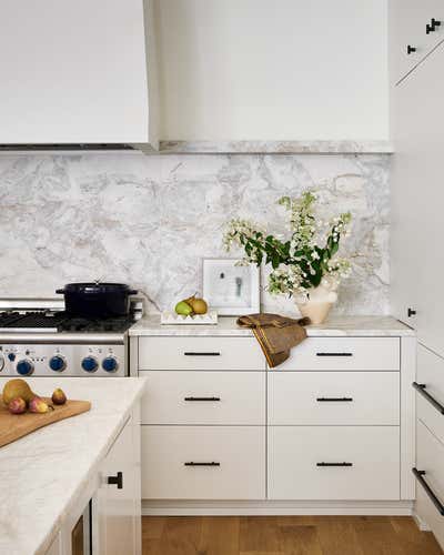  Contemporary Family Home Kitchen. Southport by Kristen Ekeland | Studio Gild.