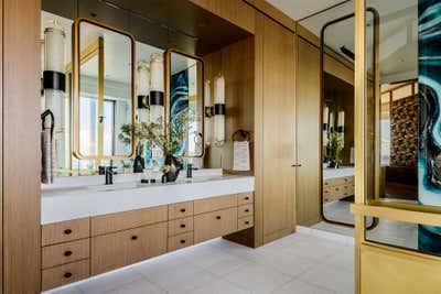  Modern Family Home Bathroom. Rainier Square Tower by Studio AM Architecture & Interiors.