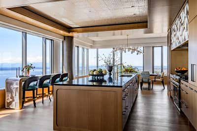  Modern Family Home Kitchen. Rainier Square Tower by Studio AM Architecture & Interiors.