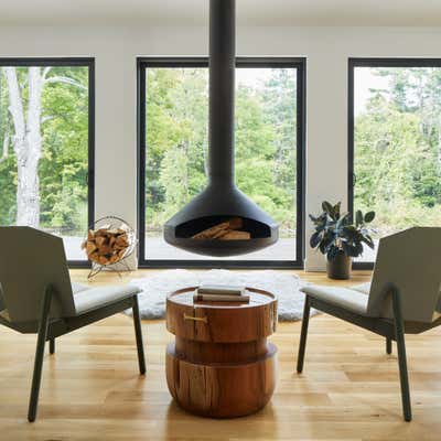  Mid-Century Modern Family Home Living Room. Hudson Valley Modern by JAM Architecture.