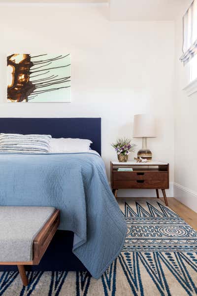  Modern Family Home Bedroom. Carefree Coastal by Sarah Barnard Design.