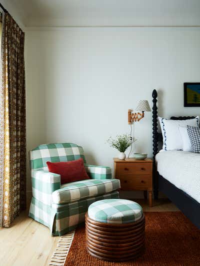  Cottage Bedroom. Windsor Square by Sherwood-Kypreos.