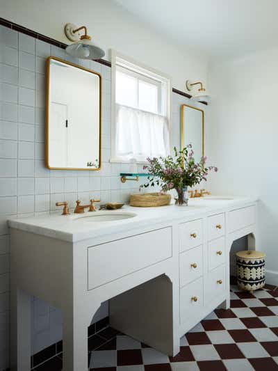  Cottage Mediterranean Family Home Bathroom. Windsor Square by Sherwood-Kypreos.