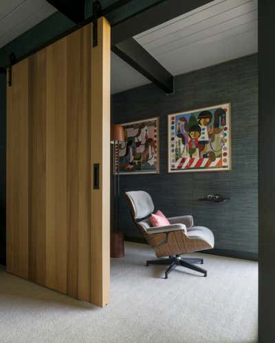  Contemporary Family Home Office and Study. Palo Alto Eichler  by Atelier Davis.