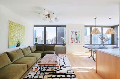  Minimalist Mid-Century Modern Apartment Open Plan. Upper East Side Condo by Soho House - North America.