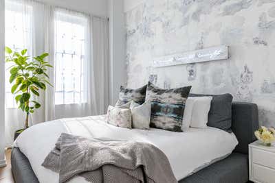  Organic Apartment Bedroom. Brooklyn by Hyphen & Co..