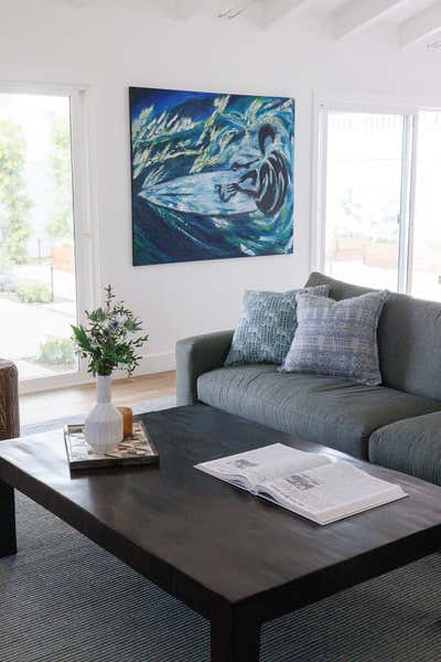  Beach Style Vacation Home Living Room. Back Bay Renovation by Yvonne Design Studio.