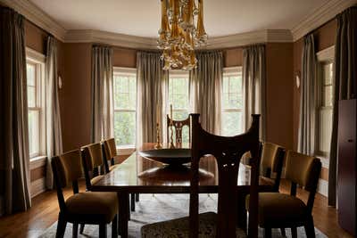  Farmhouse Family Home Dining Room. Old Greenwich  by Evan Edward .