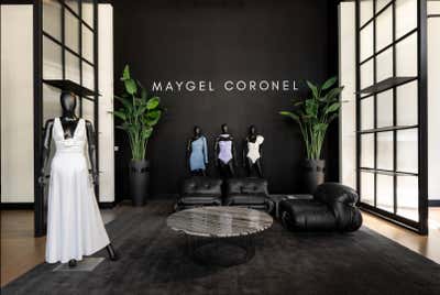  Minimalist Retail Open Plan. Maygel Coronel by Bilal Rehman Studio.