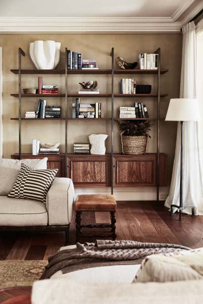  Minimalist Living Room. Madison Square by Kate Nixon.