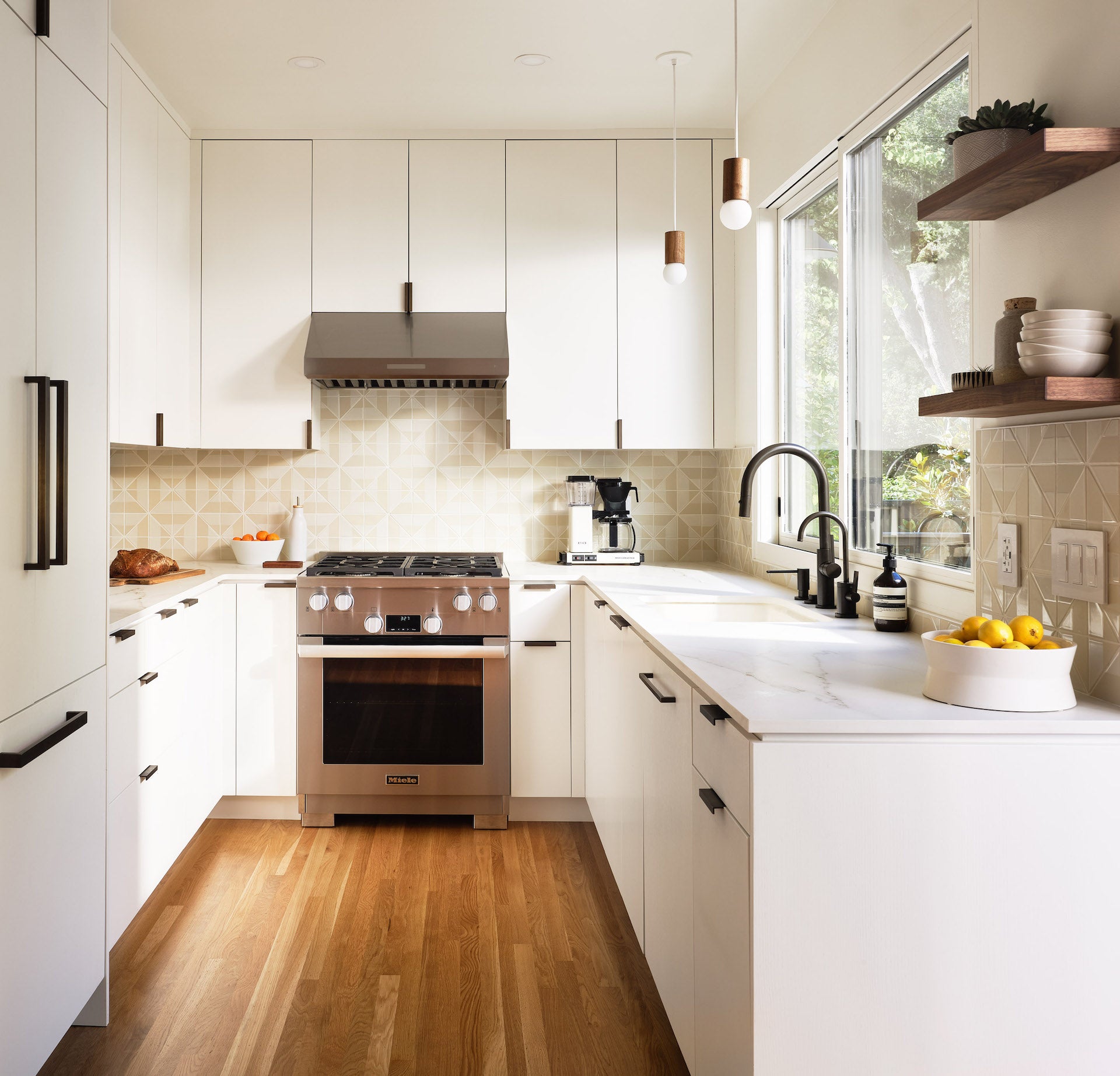 Mid Century Kitchen by Susie Novak Interiors | 1stDibs