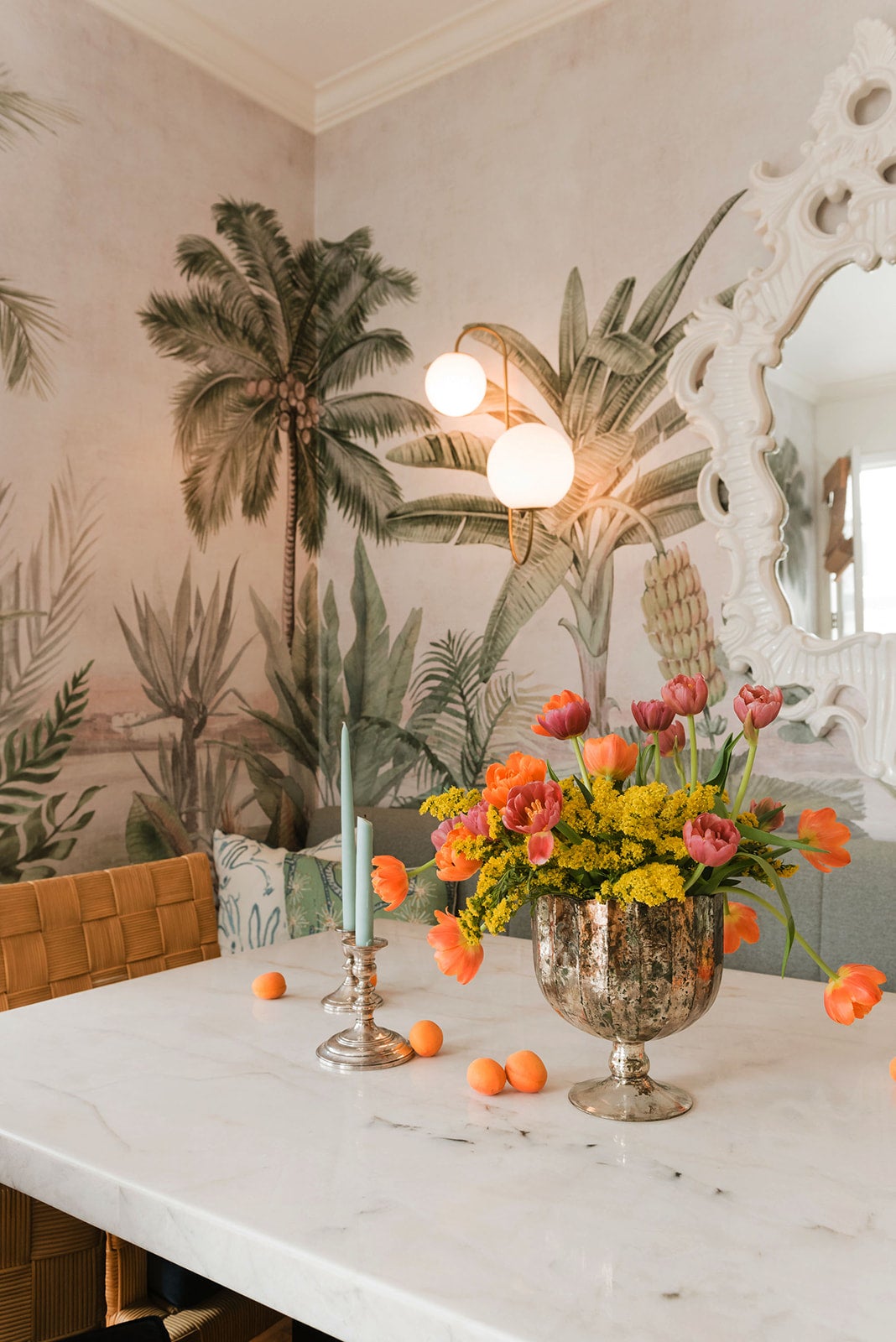 Tropical Dining Room