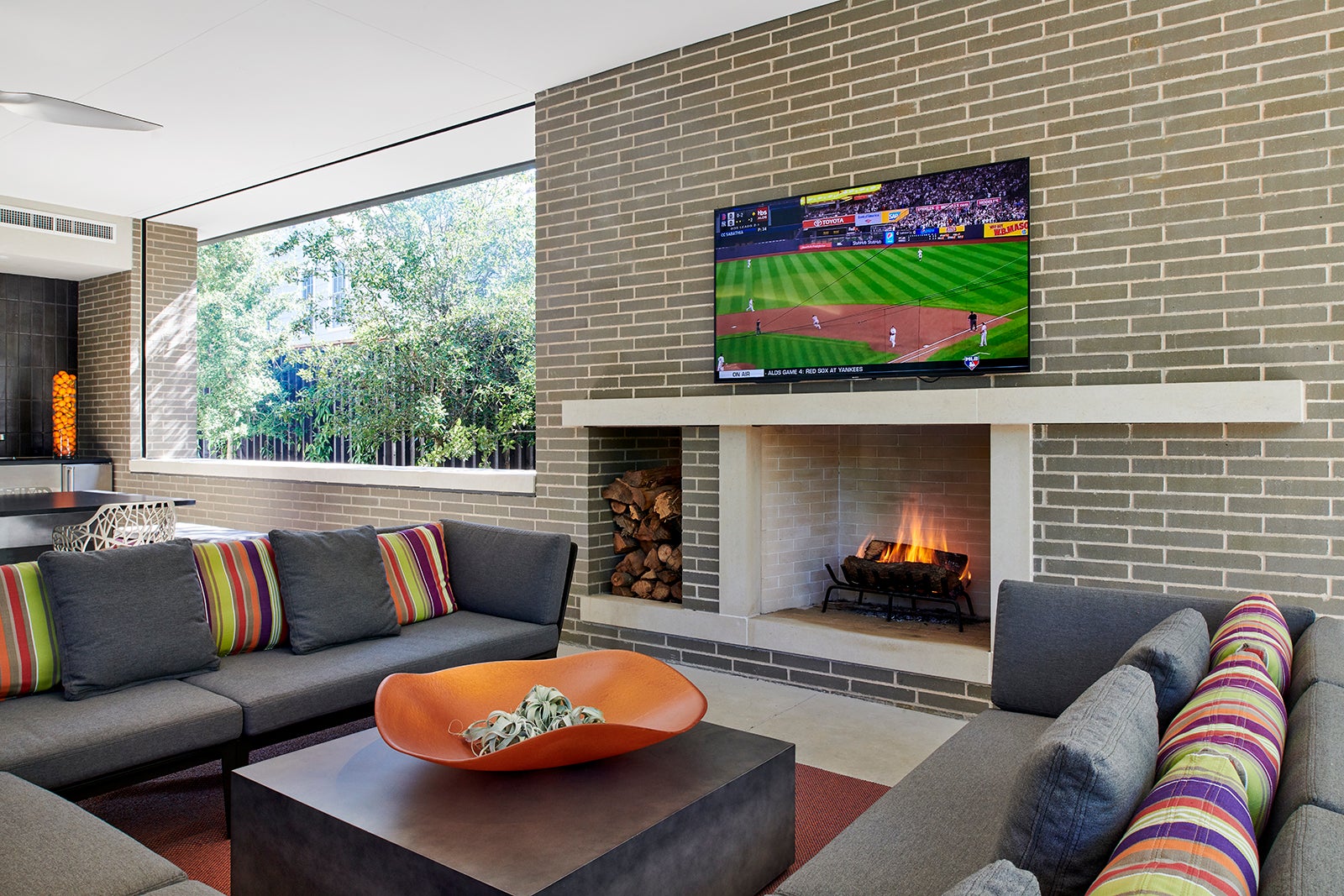 Modern Patio and Deck