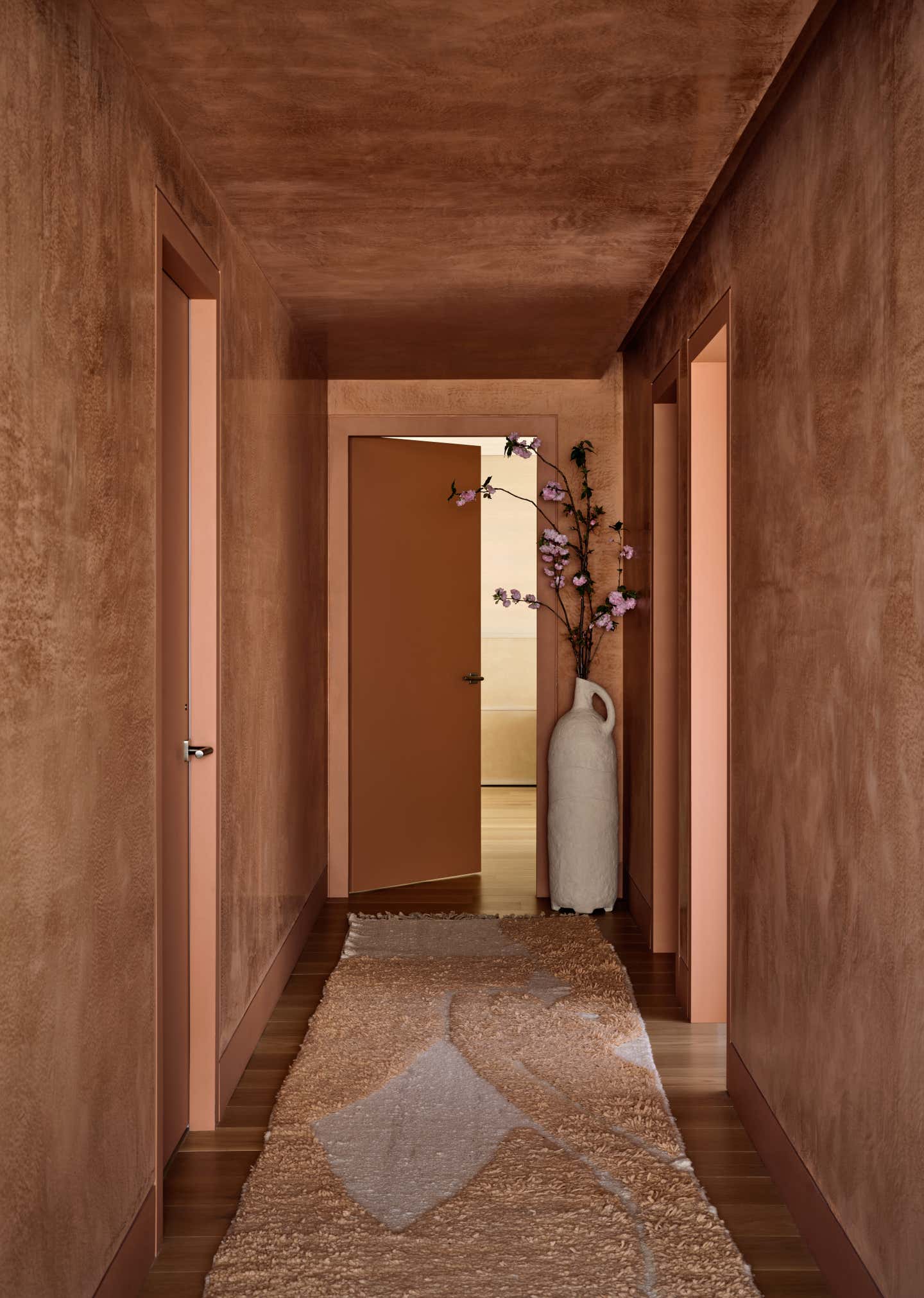 Contemporary Entry and Hall Design Ideas - 3,007 Pictures | 1stDibs