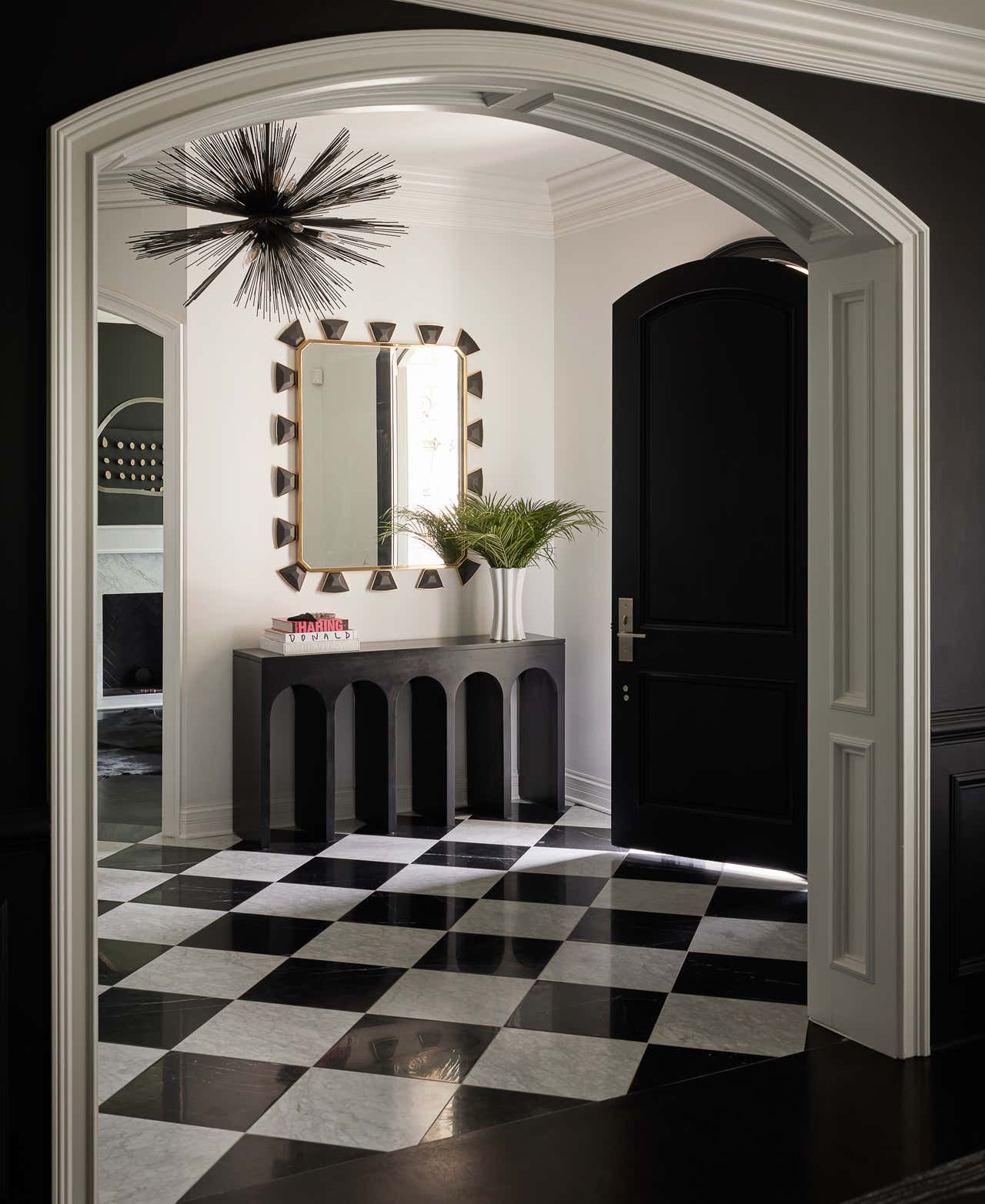 Contemporary Entry and Hall Design Ideas - 3,007 Pictures | 1stDibs