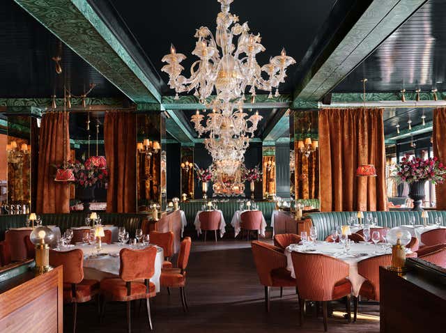 Hollywood Regency Restaurant Design Ideas - 31 Pictures | 1stDibs