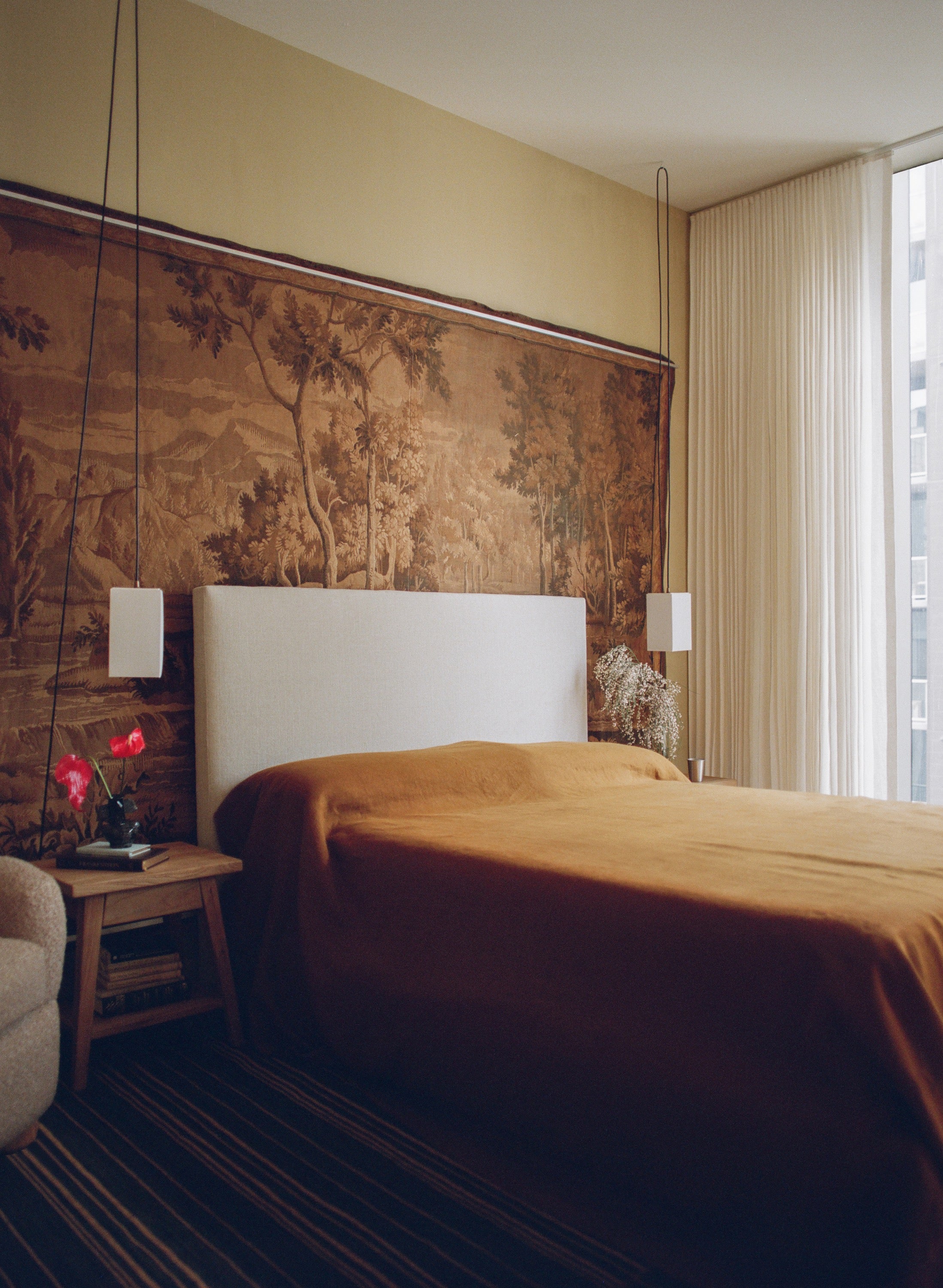 Contemporary Bedroom