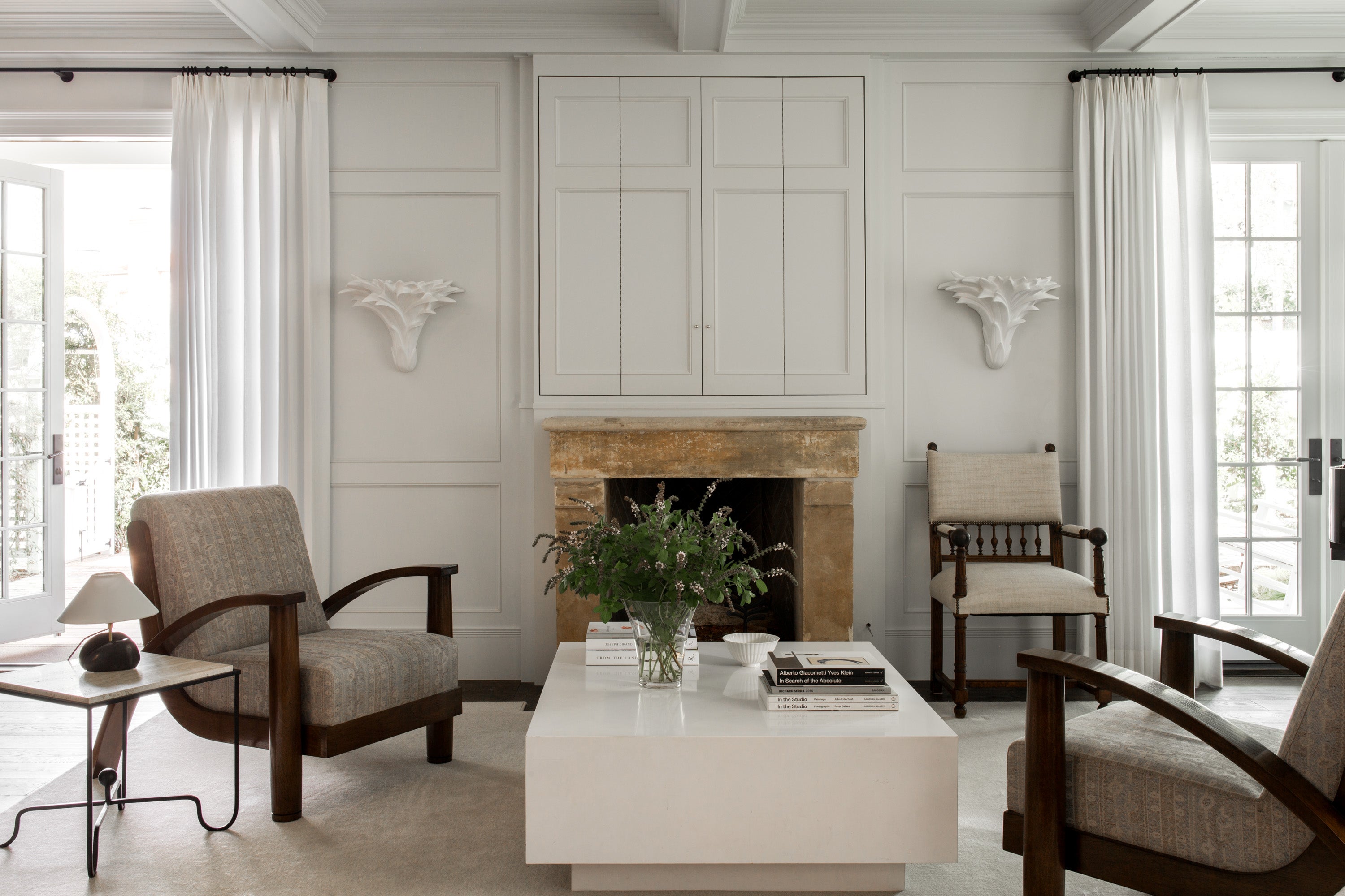 Traditional Living Room