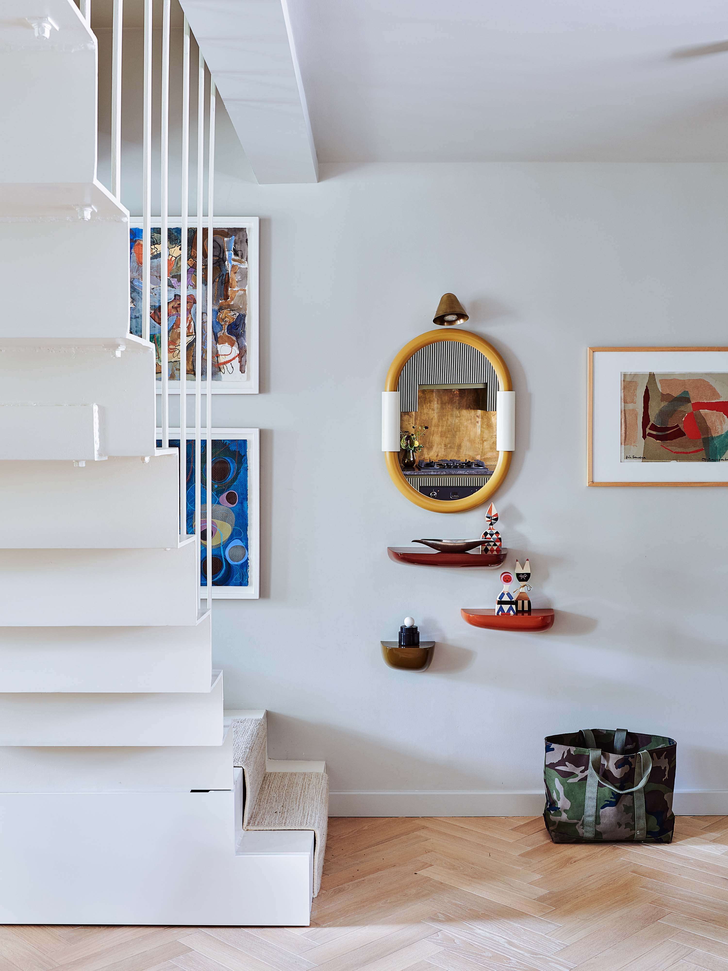 Modern Lobby and Reception