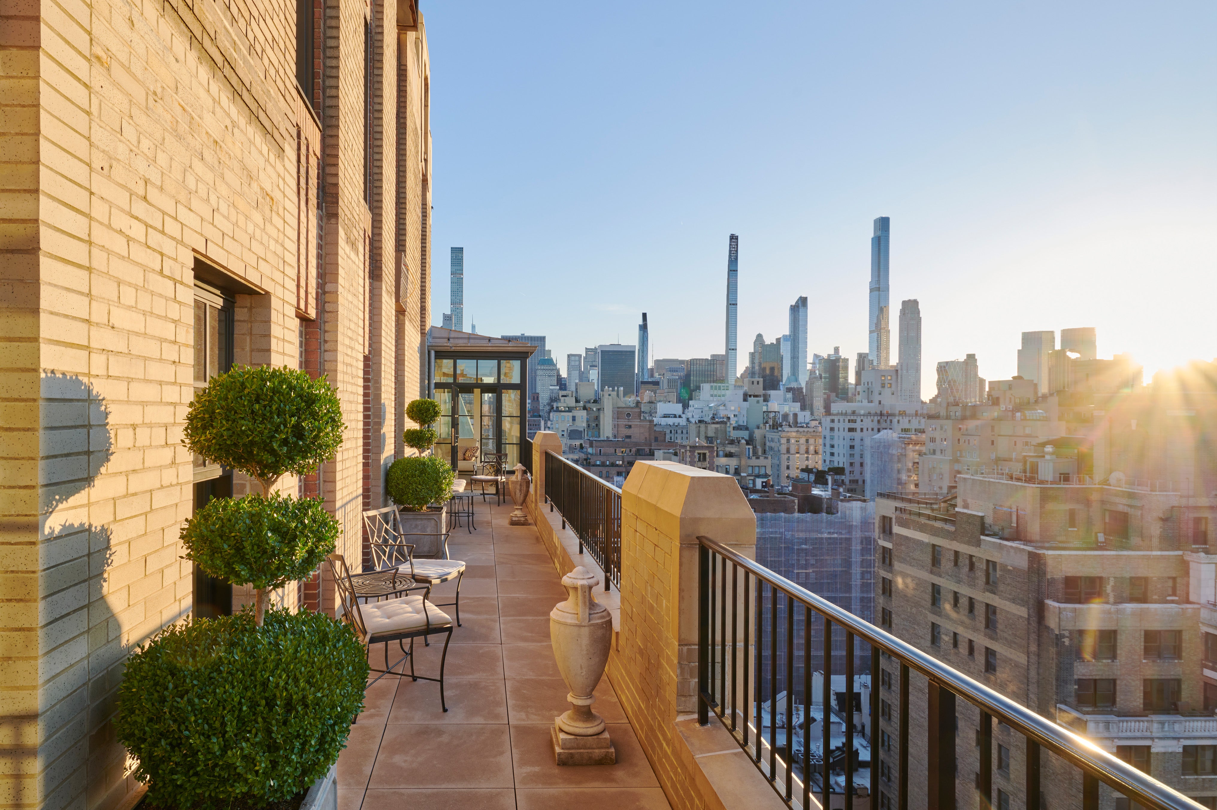 Art Deco Patio and Deck