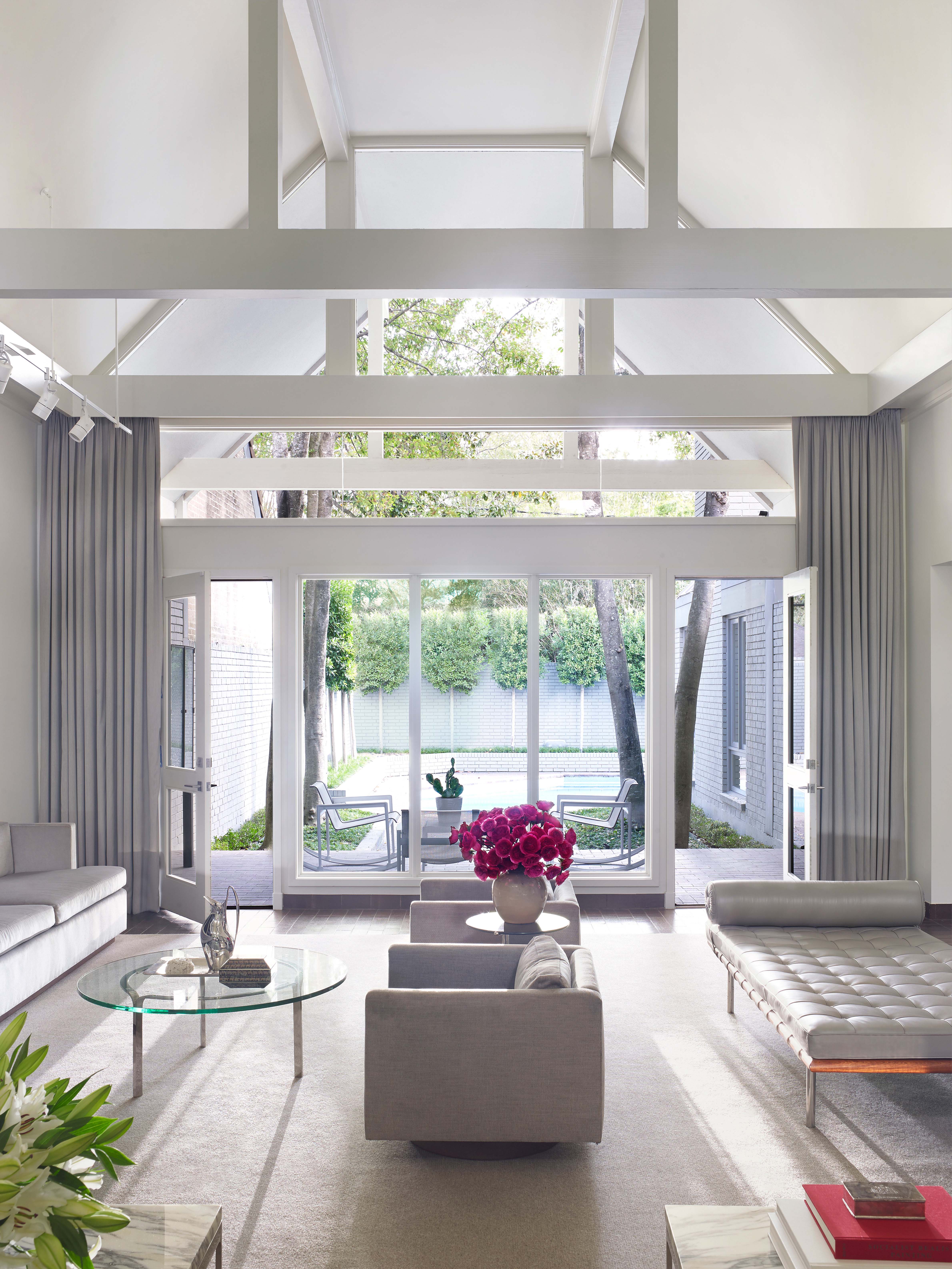 Contemporary Living Room