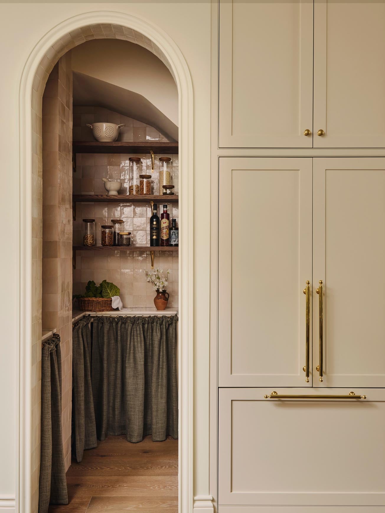 Contemporary Pantry