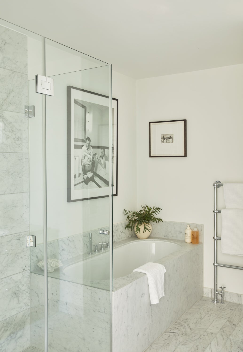 Contemporary Bathroom