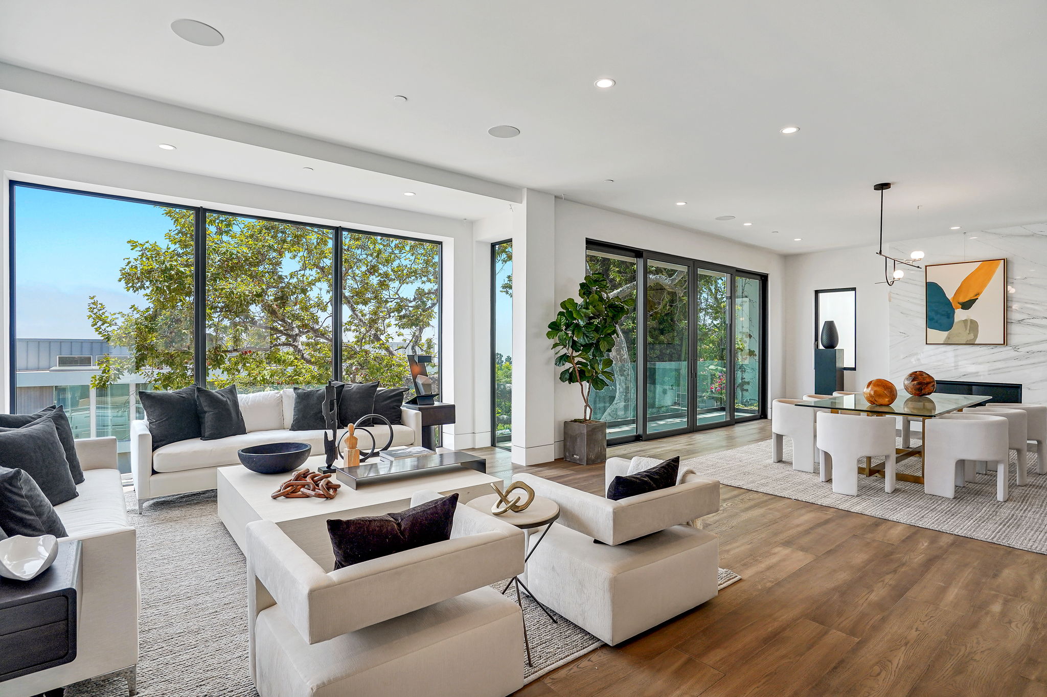 Contemporary Living Room