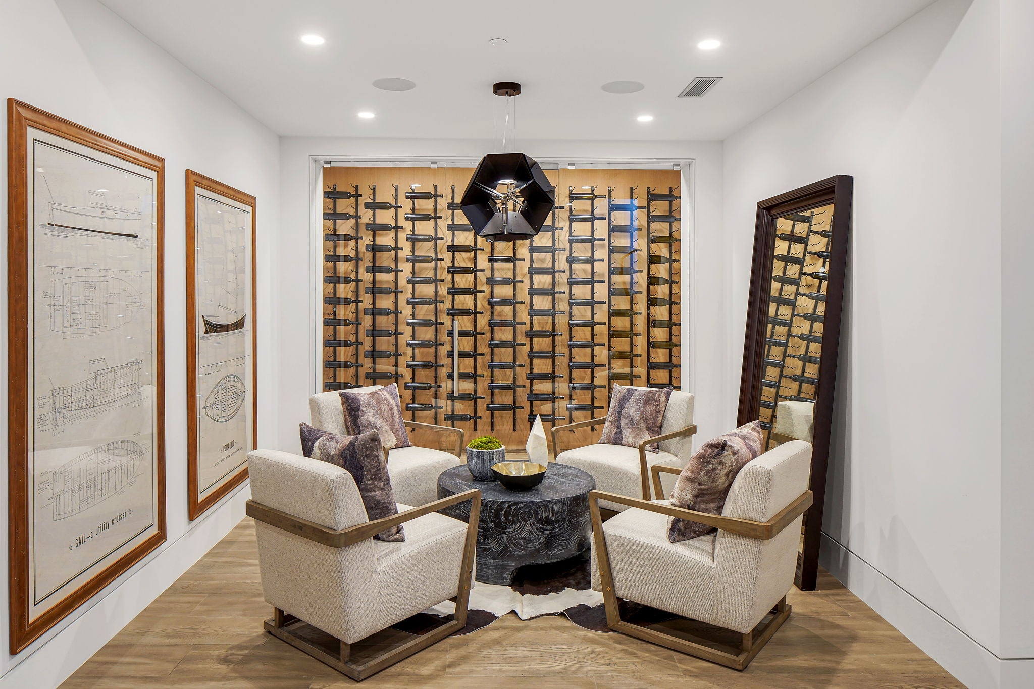 Contemporary Entry and Hall