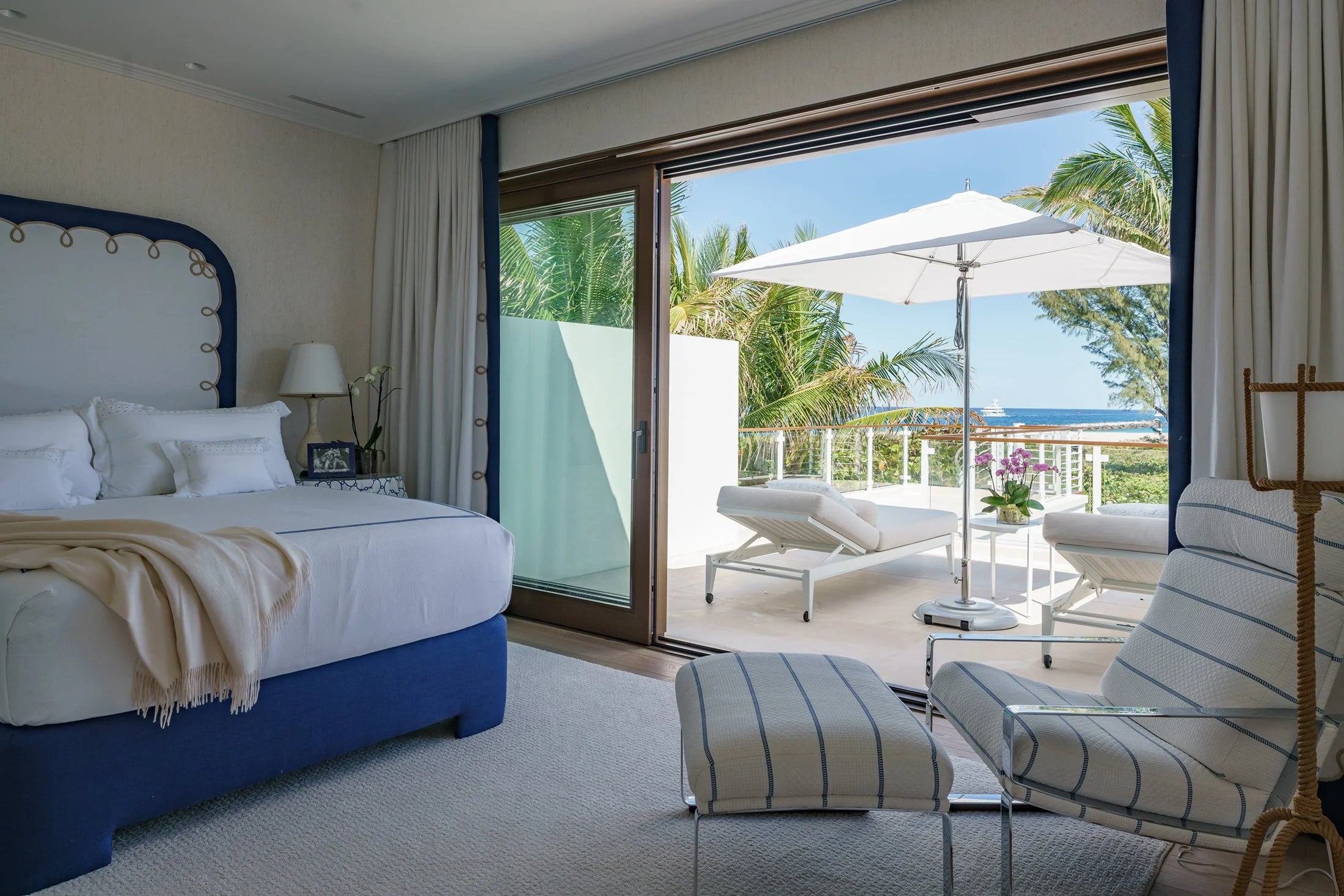 Contemporary Bedroom