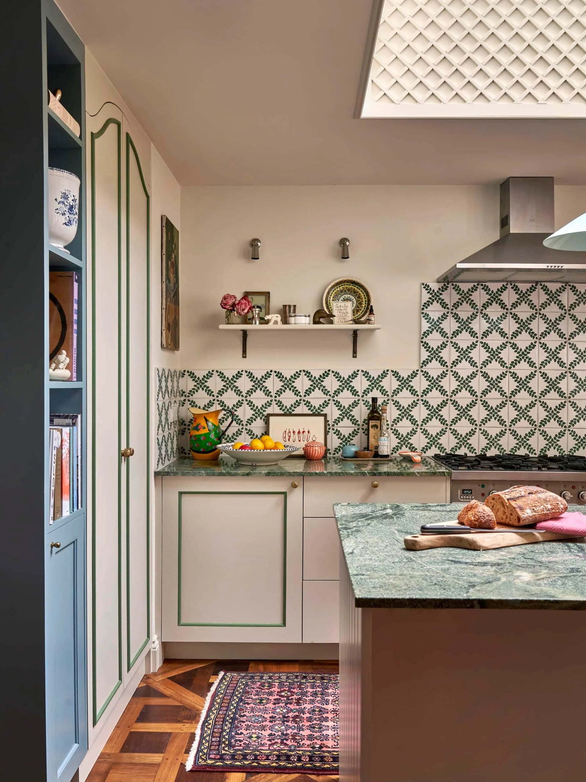 Contemporary Kitchen