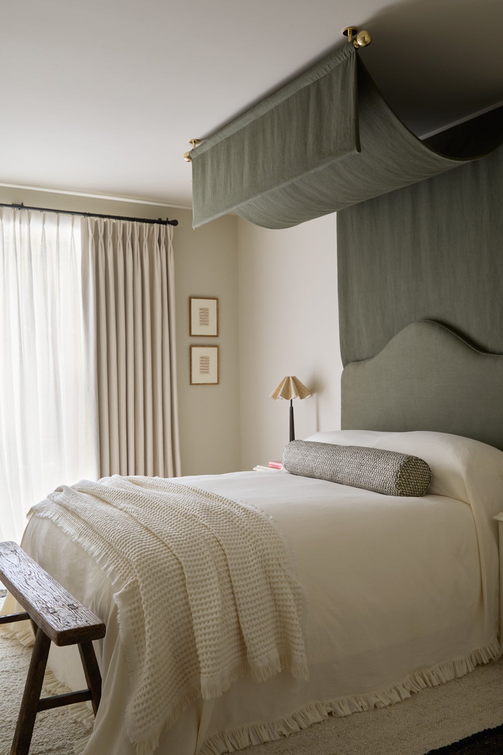 Contemporary Bedroom