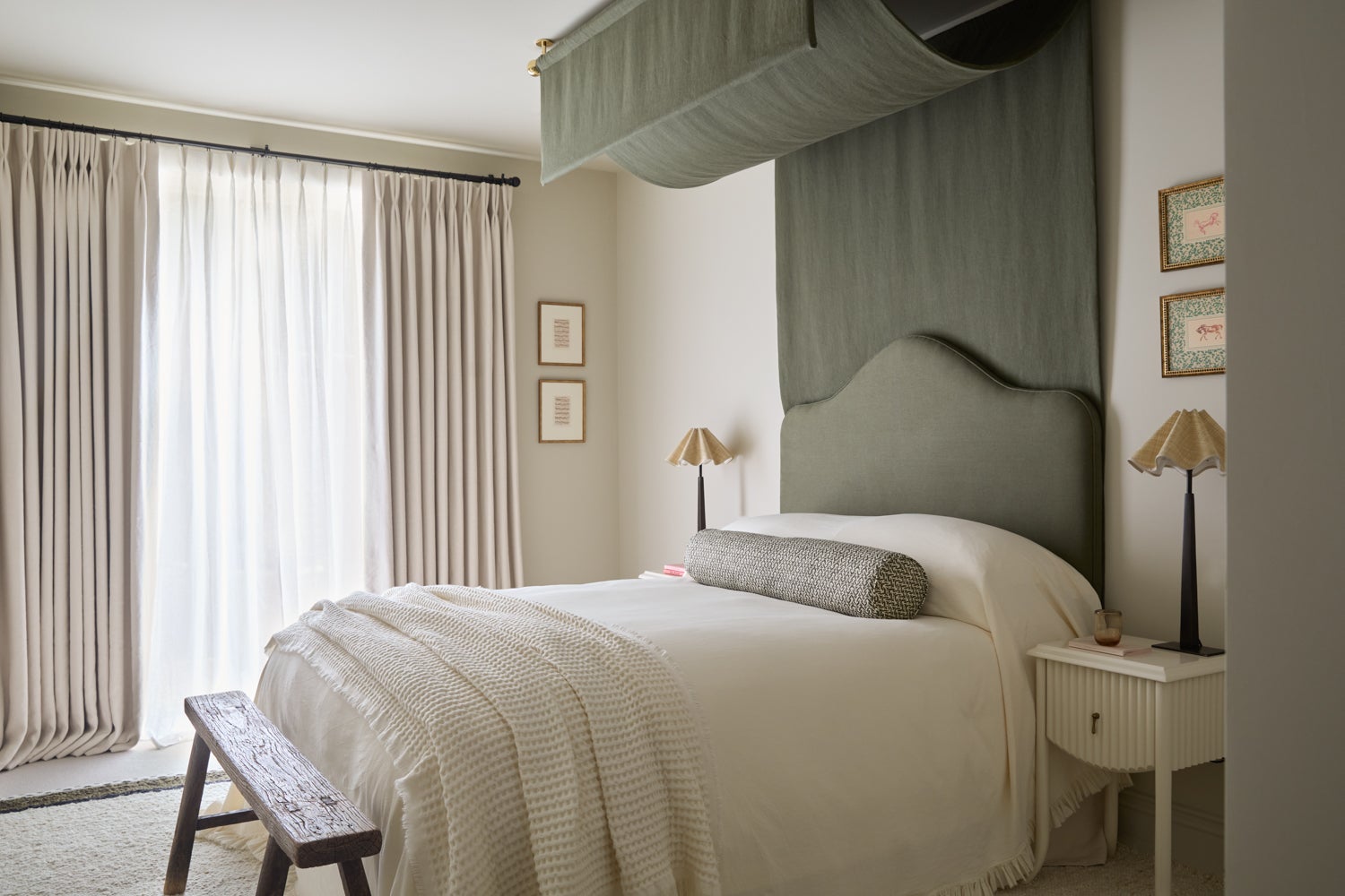 Contemporary Bedroom