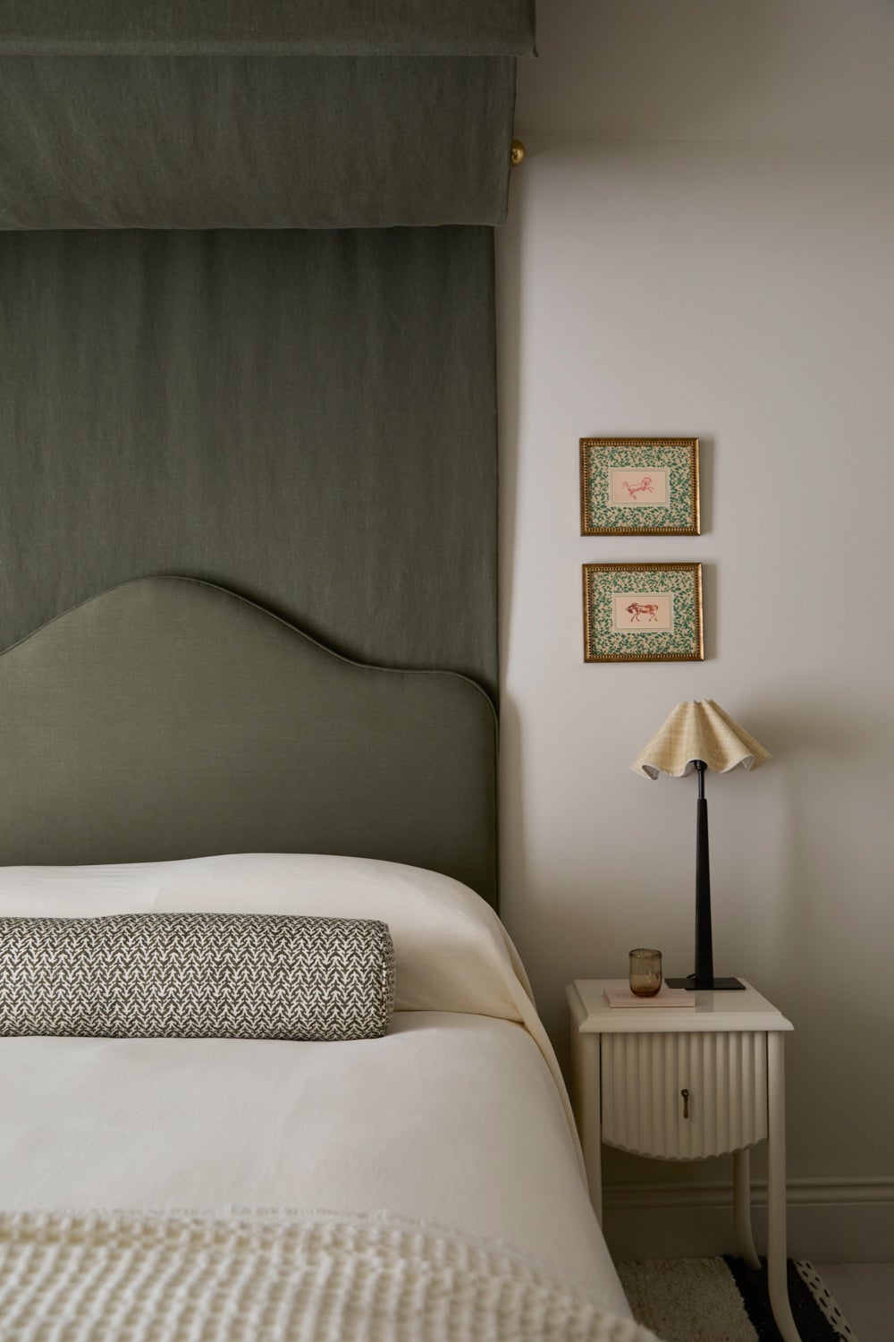 Contemporary Bedroom