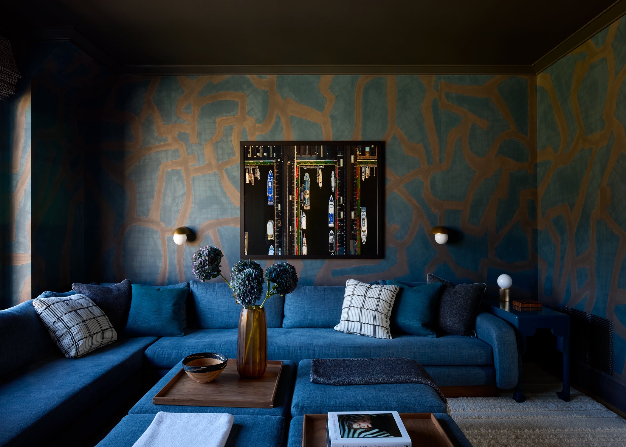 Transitional Living Room