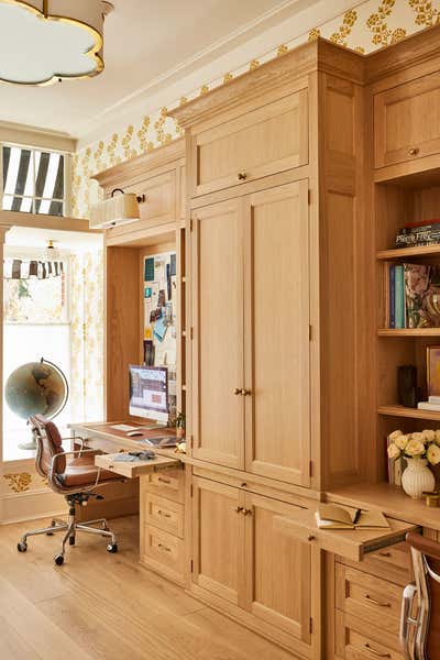 Office Office and Study. Design Studio by Liz Caan & Co..