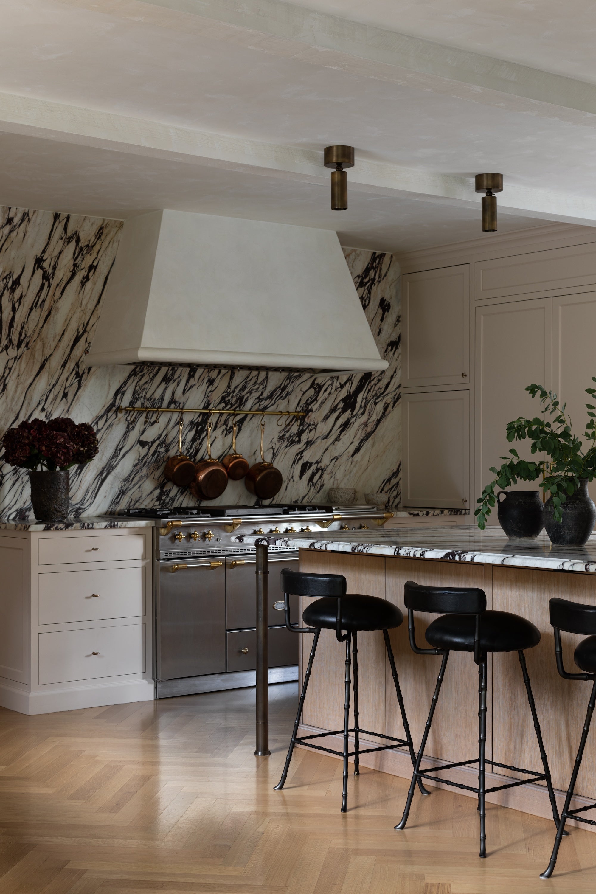 Contemporary Kitchen