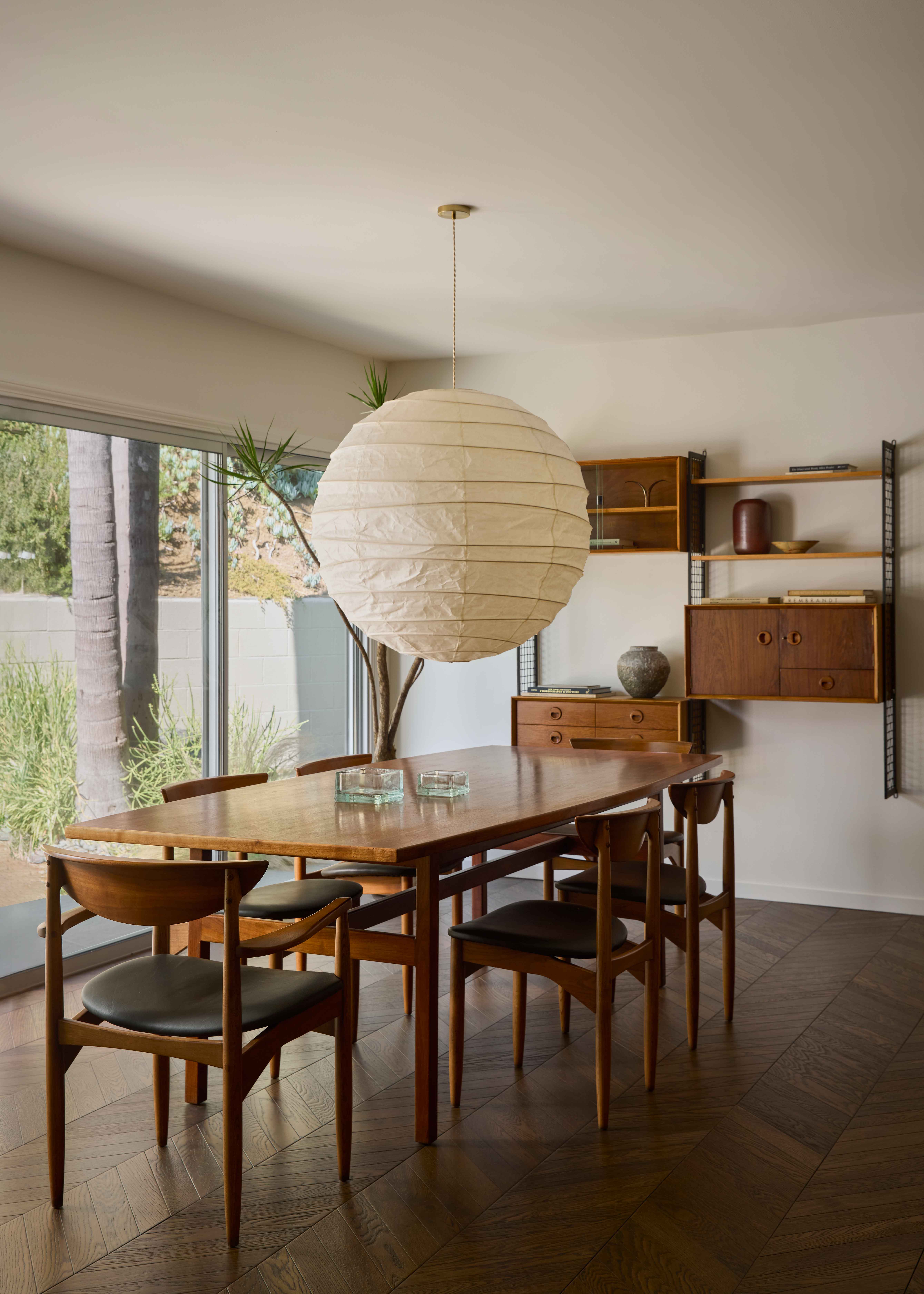 Contemporary Dining Room