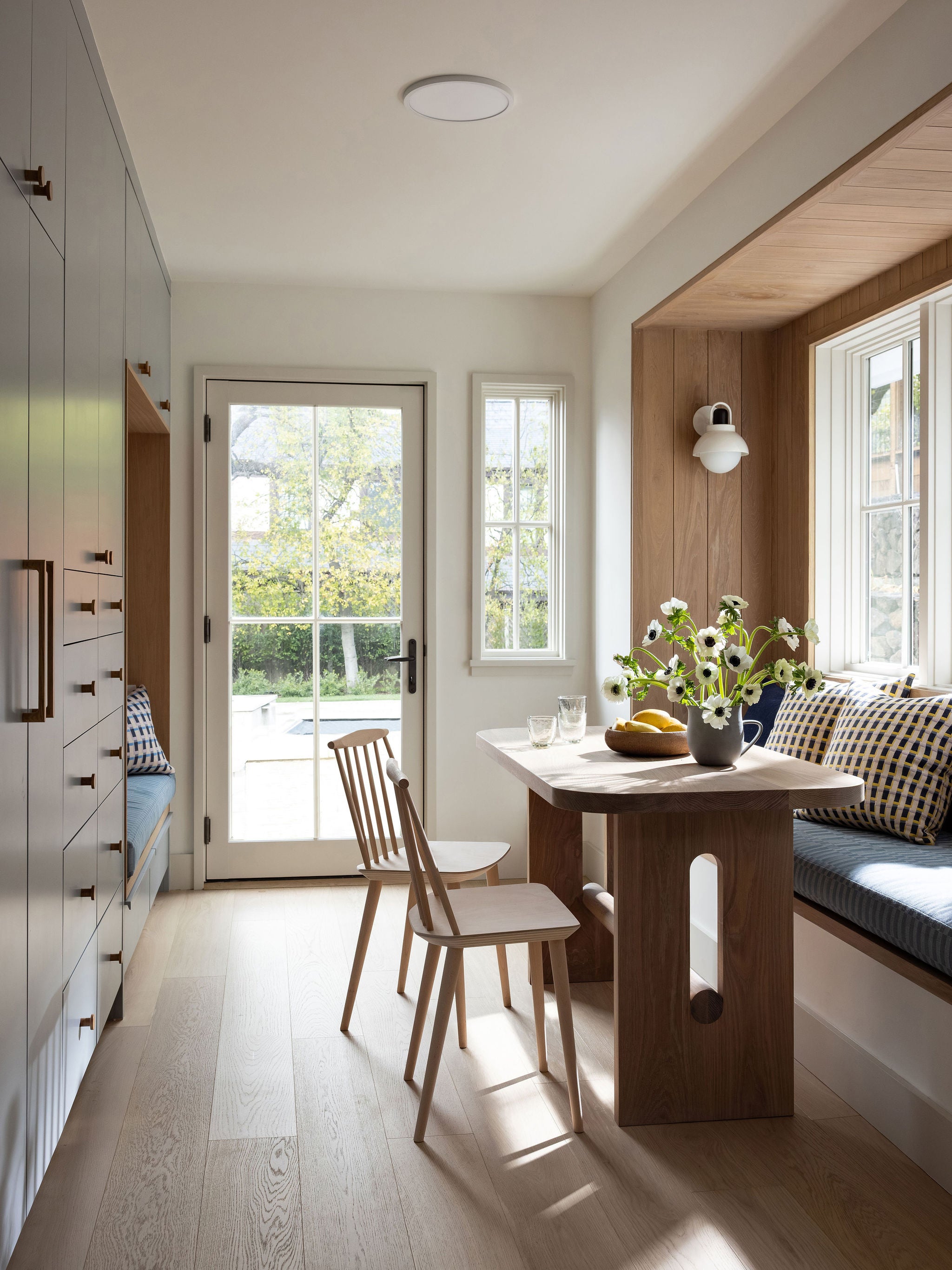 Transitional Dining Room