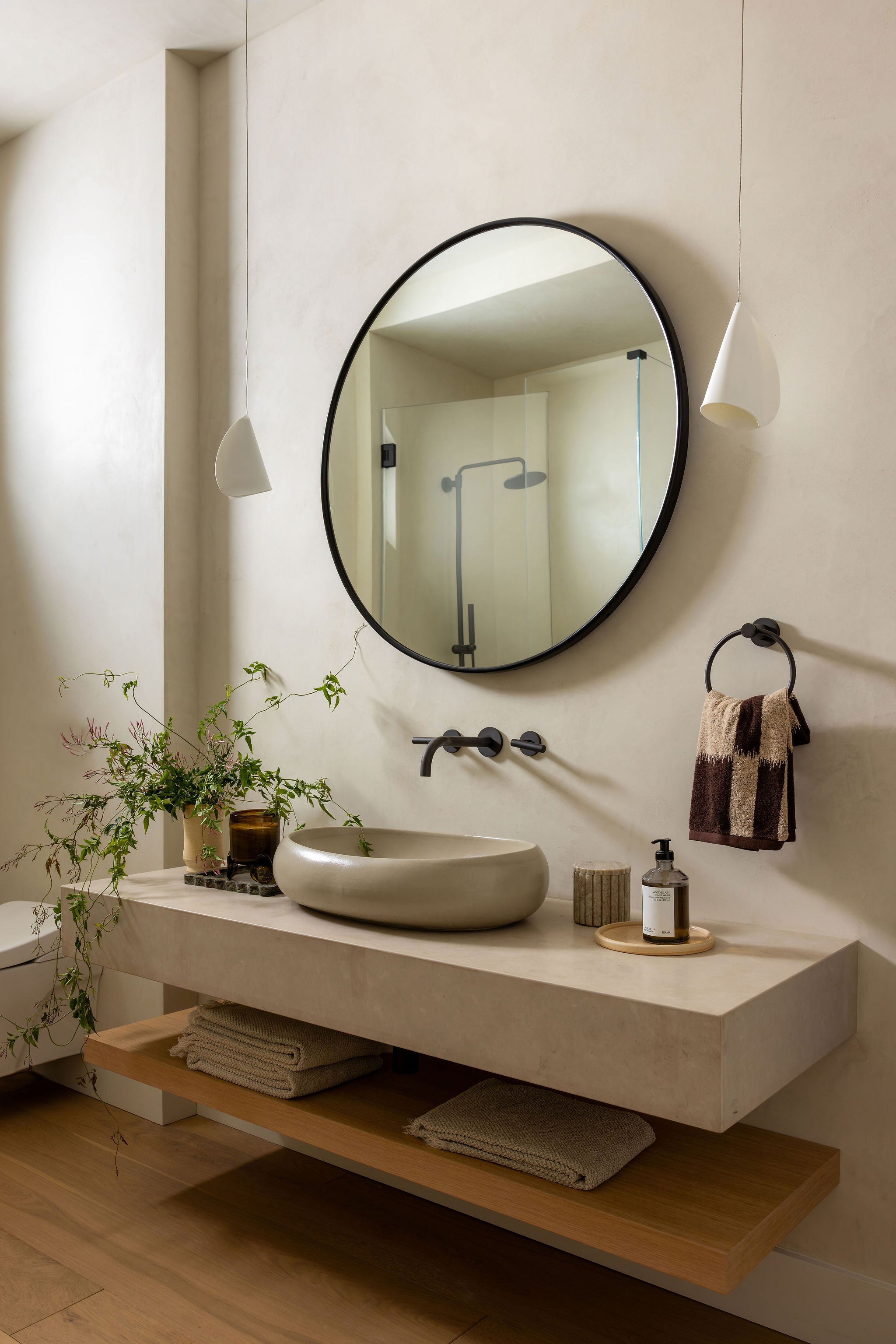 Modern Bathroom