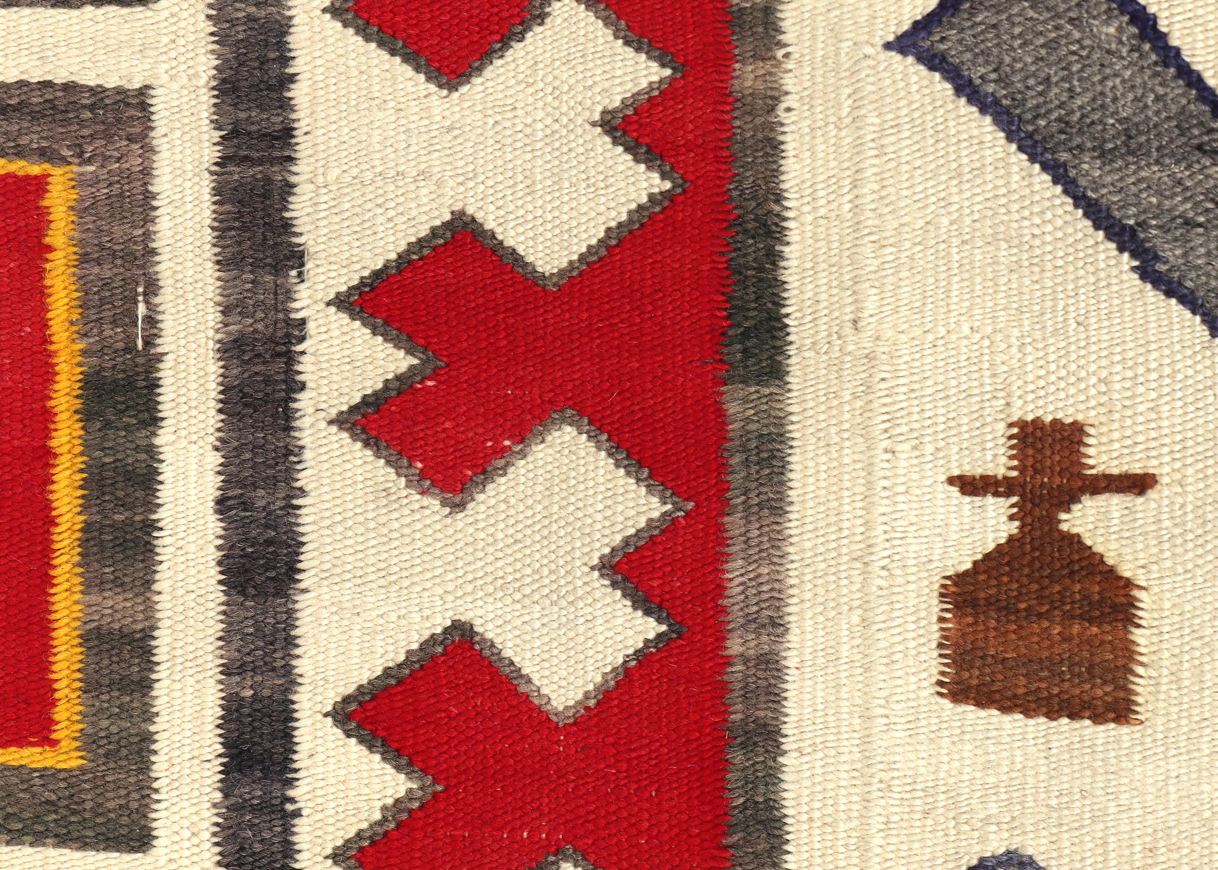 Alfombra Navajo Vintage, tejido pictórico, diseño de avión en rojo, gris y marfil en venta 3