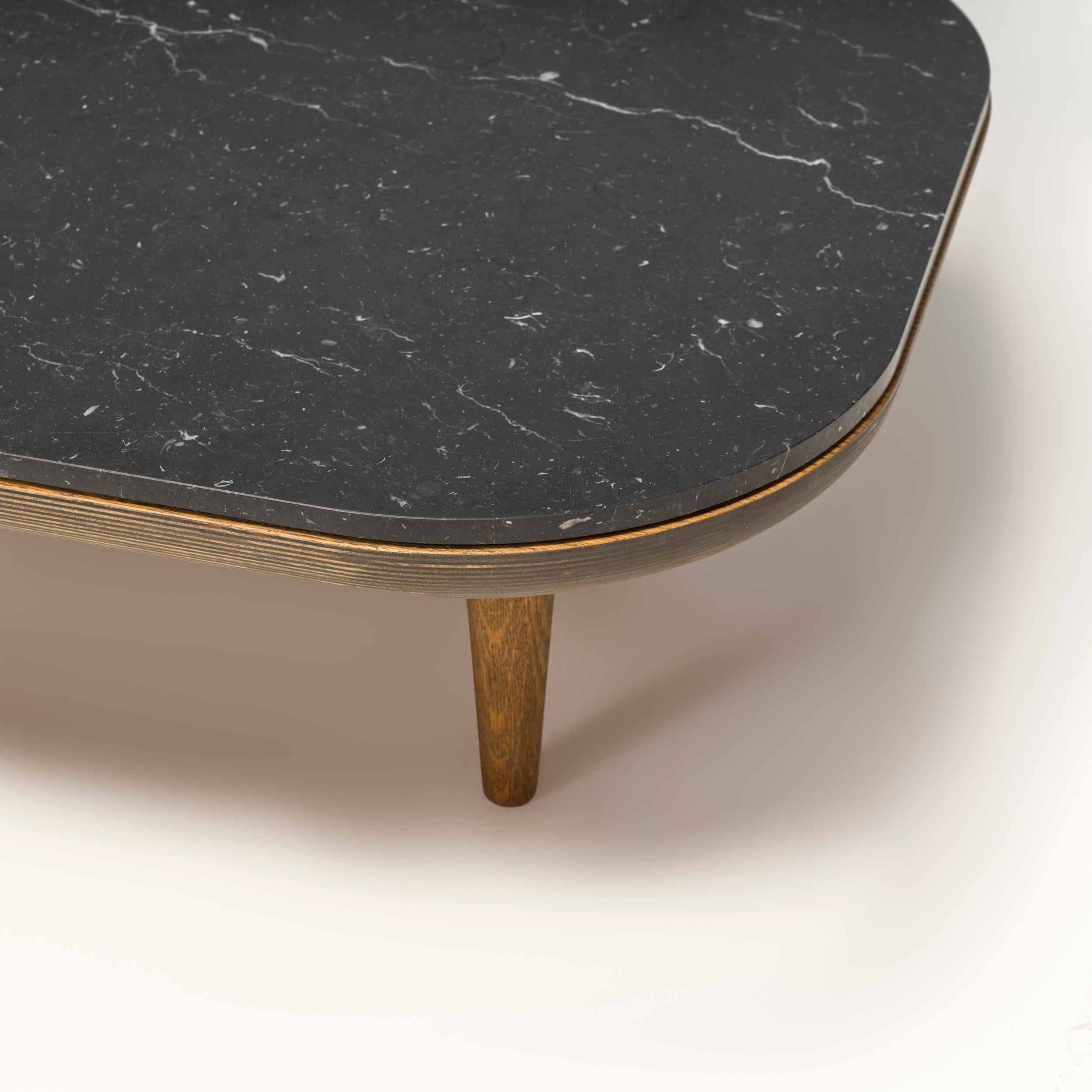 &Tradition By Space Copenhagen Polished Nero Marquina Marble Fly Coffee Table In Good Condition For Sale In London, GB