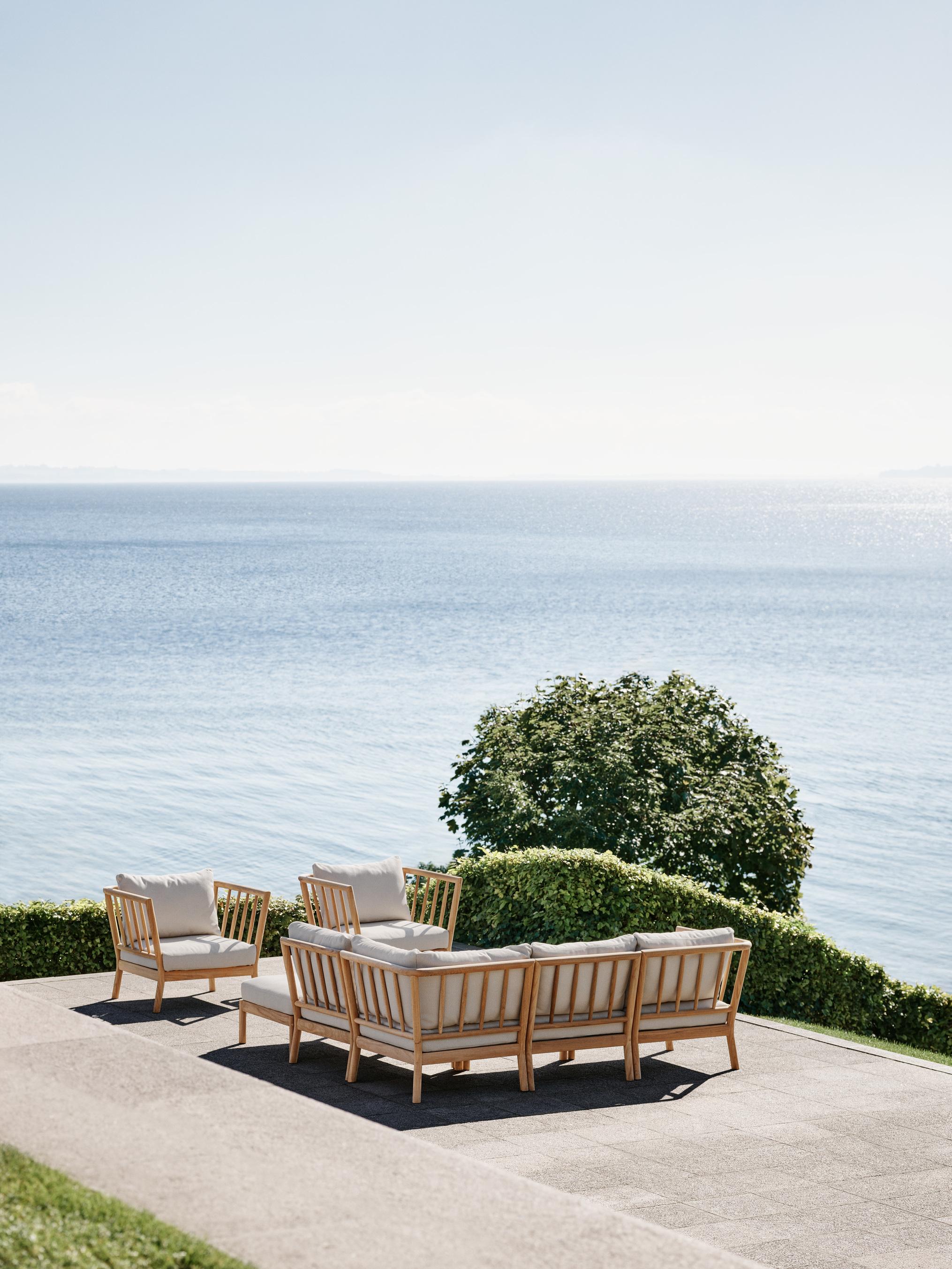 Tessuto Set di divani da esterno 'Tradition' in teak per Fritz Hansen Set di 3 pezzi in vendita