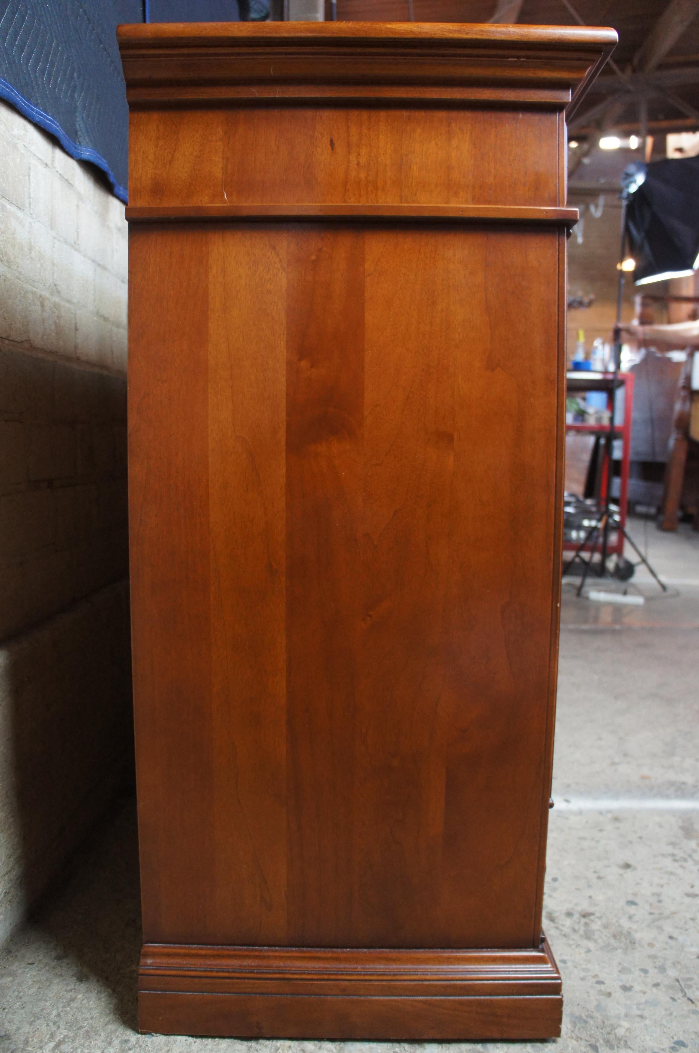 Traditional 4-Door Italian Cherry Console Cabinet Sideboard Buffet Credenza 3